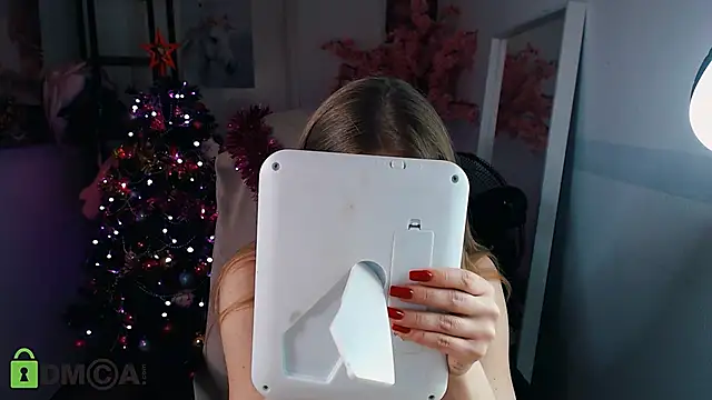 Snapshot of _KittyBoo chatting on December 10, 2024, 12:38 pm KittyBoo online show from December 10, 2024, 12:38 pm