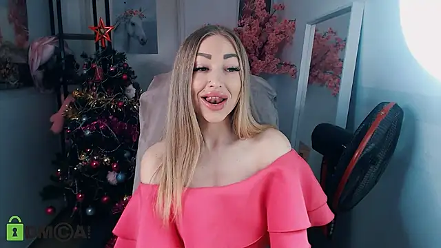 Snapshot of _KittyBoo chatting on January 5, 2025, 11:04 am KittyBoo online show from January 5, 2025, 11:04 am