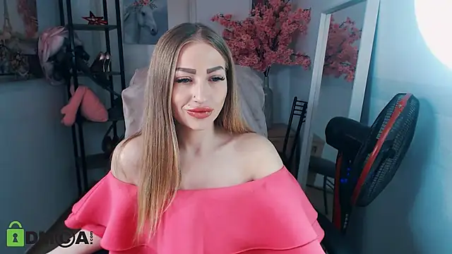 Snapshot of _KittyBoo chatting on January 22, 2025, 11:45 am KittyBoo online show from January 22, 2025, 11:45 am