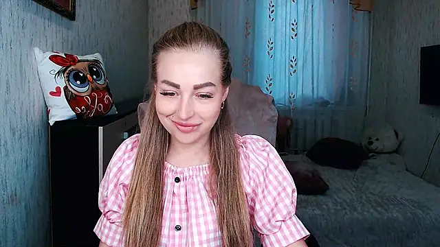 Snapshot of _KittyBoo chatting on September 28, 2025, 12:21 pm KittyBoo online show from September 28, 2025, 12:21 pm