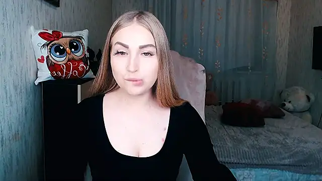 Snapshot of _KittyBoo chatting on December 4, 2025, 6:55 am KittyBoo online show from December 4, 2025, 6:55 am