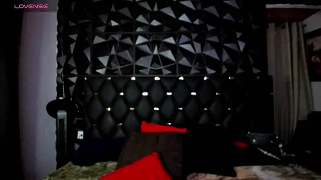 Snapshot of charlottemeyerr chatting on January 12, 2025, 6:16 pm charlottemeyerr online show from January 12, 2025, 6:16 pm