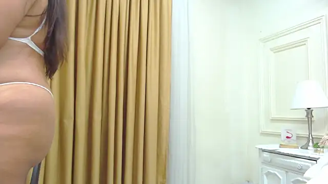 MiaCallie online show from January 28, 2025, 10:34 pm