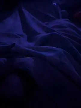 Snapshot of Abspritzerboy21 chatting on December 21, 2024, 12:20 am Abspritzerboy21 online show from December 21, 2024, 12:20 am