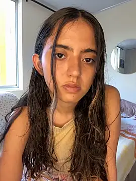 ViolettaSummer online show from November 3, 2025, 5:58 pm