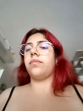 Snapshot of Rousse_Collinss chatting on January 5, 2025, 6:45 pm Rousse Collinss online show from January 5, 2025, 6:45 pm