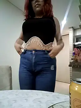 Snapshot of Rousse_Collinss chatting on February 9, 2025, 1:44 am Rousse Collinss online show from February 9, 2025, 1:44 am