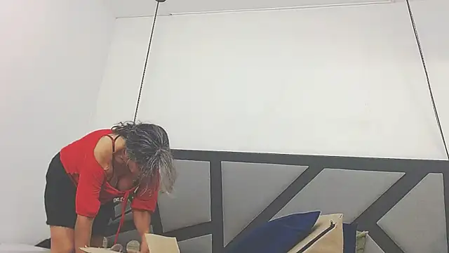 chanel grant online show from October 30, 2025, 6:41 pm