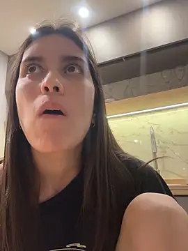 lupitta 1 online show from September 12, 2025, 3:06 am