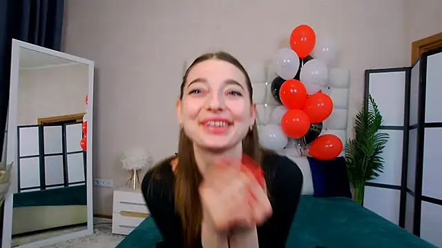 Snapshot of NicoleRosss chatting on March 15, 2025, 12:02 pm NicoleRosss online show from March 15, 2025, 12:02 pm