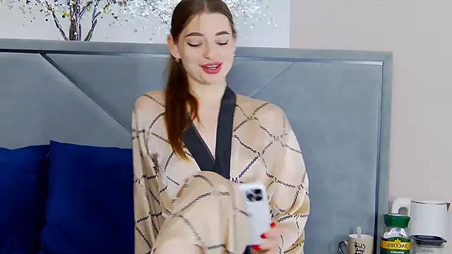 Snapshot of NicoleRosss chatting on October 15, 2025, 5:18 am NicoleRosss online show from October 15, 2025, 5:18 am