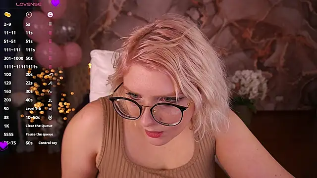 Snapshot of CoolTatis chatting on January 23, 2025, 7:00 am CoolTatis online show from January 23, 2025, 7:00 am