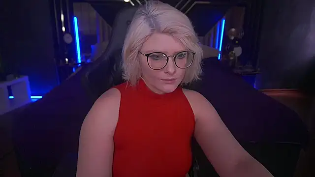 Snapshot of CoolTatis chatting on March 1, 2025, 7:30 am CoolTatis online show from March 1, 2025, 7:30 am