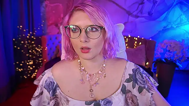 Snapshot of CoolTatis chatting on September 17, 2025, 1:13 pm CoolTatis online show from September 17, 2025, 1:13 pm