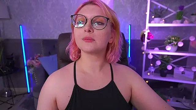 Snapshot of CoolTatis chatting on September 19, 2025, 6:48 am CoolTatis online show from September 19, 2025, 6:48 am