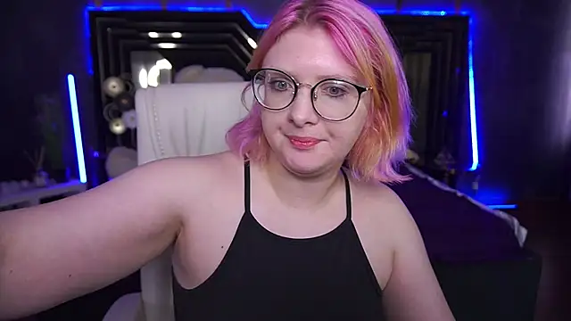 Snapshot of CoolTatis chatting on September 20, 2025, 6:58 am CoolTatis online show from September 20, 2025, 6:58 am