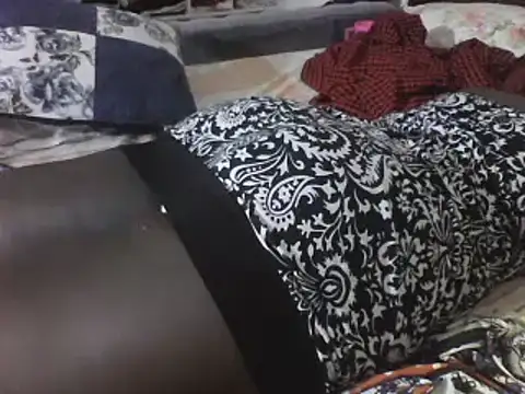 zainabsmile online show from March 4, 2025, 9:22 pm