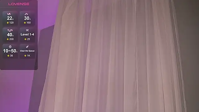 BritneyHudson online show from March 18, 2025, 5:52 am