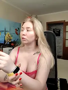 Snapshot of D0nna_ chatting on March 9, 2025, 12:09 pm D0nna online show from March 9, 2025, 12:09 pm