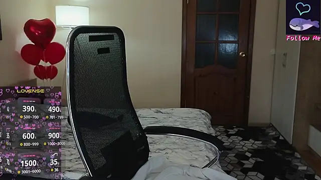 Snapshot of D0nna_ chatting on March 16, 2025, 5:07 pm D0nna online show from March 16, 2025, 5:07 pm