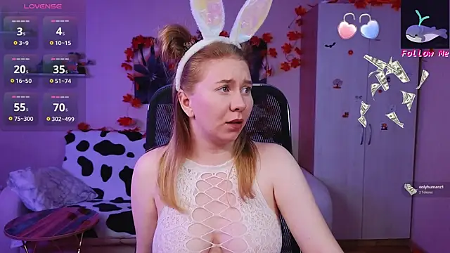 Snapshot of D0nna_ chatting on October 22, 2025, 9:25 pm D0nna online show from October 22, 2025, 9:25 pm