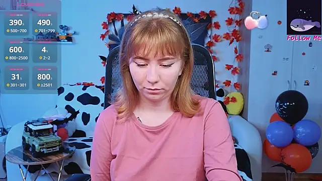 Snapshot of D0nna_ chatting on November 7, 2025, 11:16 pm D0nna online show from November 7, 2025, 11:16 pm