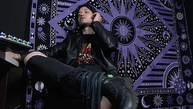 Dicaprioo  online show from February 6, 2025, 1:16 am