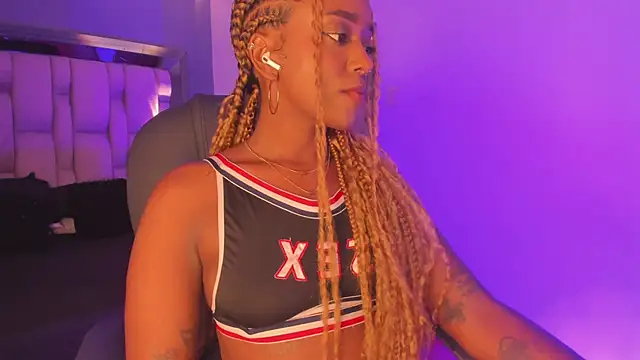 EmilyHaan online show from January 26, 2025, 7:41 pm