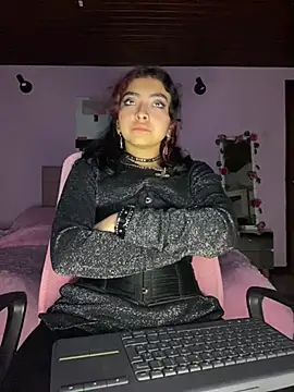 Snapshot of _Gothiccbitch_ chatting on January 9, 2025, 8:34 am  Gothiccbitch  online show from January 9, 2025, 8:34 am