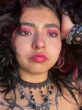 Snapshot of _Gothiccbitch_ chatting on February 15, 2025, 1:53 am  Gothiccbitch  online show from February 15, 2025, 1:53 am