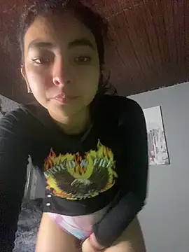 Snapshot of _Gothiccbitch_ chatting on March 20, 2025, 3:02 am  Gothiccbitch  online show from March 20, 2025, 3:02 am