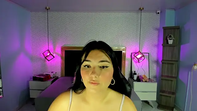 delilaquinn online show from March 20, 2025, 12:11 pm