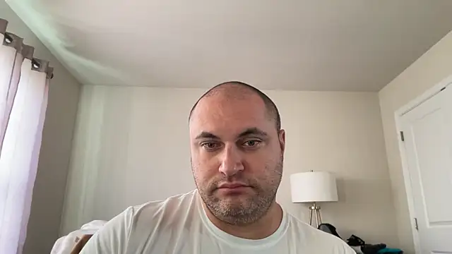 SluggishChase99 online show from November 19, 2025, 6:41 pm