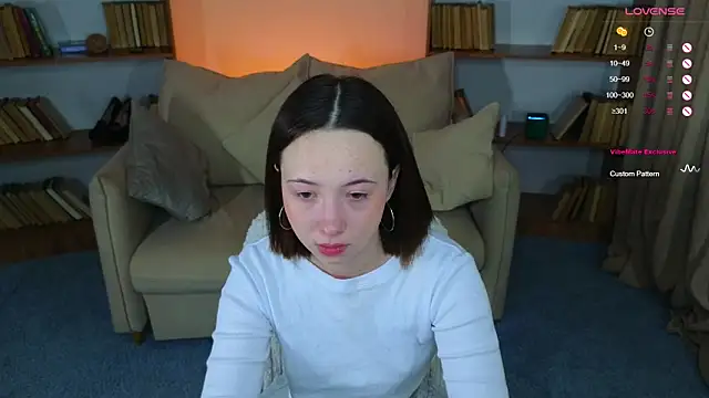 Hayle Hill online show from March 15, 2025, 5:30 am