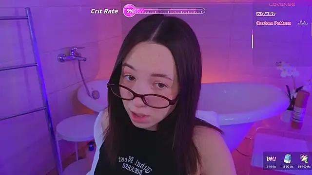 Hayle Hill online show from November 27, 2025, 4:03 am