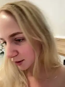 Snapshot of -BalanCe- chatting on January 7, 2025, 10:22 am -BalanCe- online show from January 7, 2025, 10:22 am