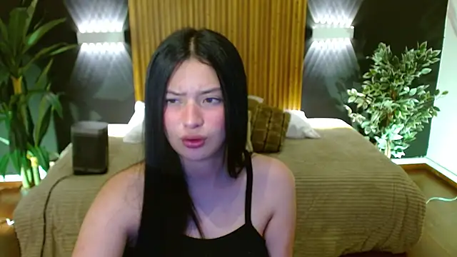 Snapshot of dafne_bss chatting on December 17, 2024, 8:56 am dafne bss online show from December 17, 2024, 8:56 am