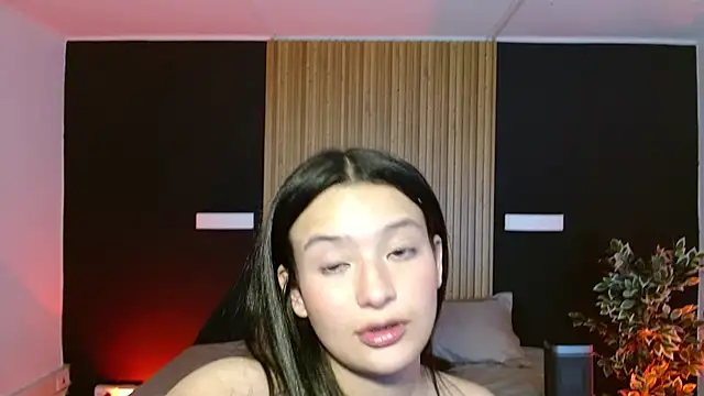 Snapshot of dafne_bss chatting on January 17, 2025, 8:24 am dafne bss online show from January 17, 2025, 8:24 am