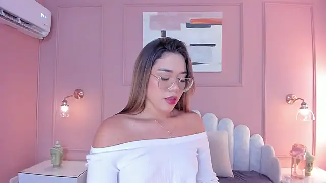 mara brooks online show from January 30, 2025, 6:43 pm