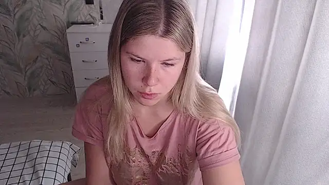 MelissaXKinky online show from October 19, 2025, 6:25 am