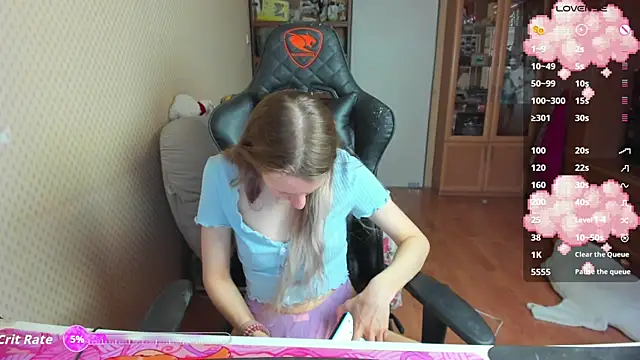 cutieMila online show from November 24, 2025, 6:13 am