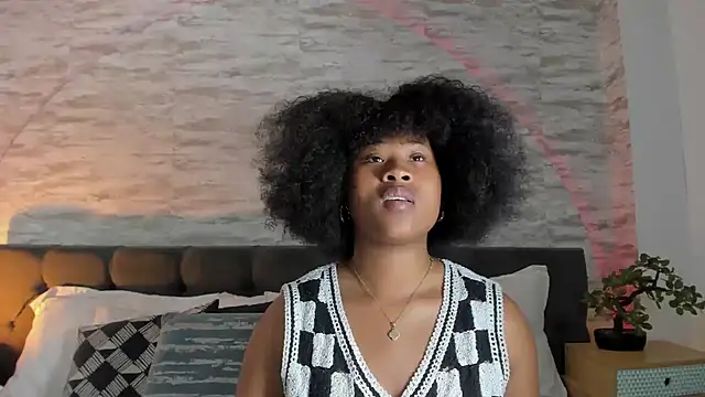 Anneth  M online show from November 22, 2025, 7:46 pm