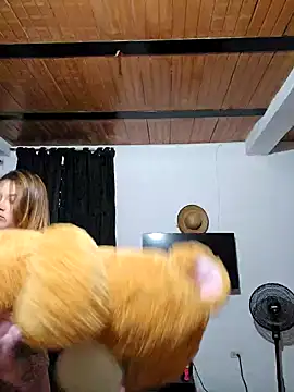 Snapshot of Sofia_Queen17 chatting on January 16, 2025, 10:32 am Sofia Queen17 online show from January 16, 2025, 10:32 am