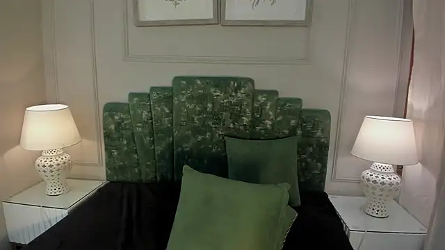 Snapshot of ana_beckett chatting on March 16, 2025, 5:17 pm ana beckett online show from March 16, 2025, 5:17 pm