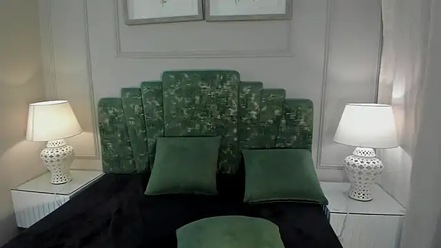 Snapshot of ana_beckett chatting on March 18, 2025, 2:04 pm ana beckett online show from March 18, 2025, 2:04 pm