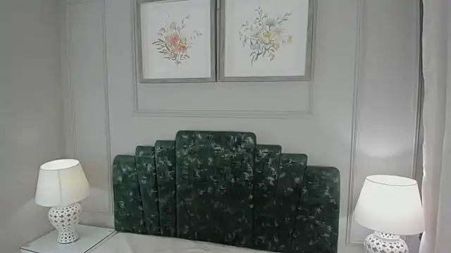 Snapshot of ana_beckett chatting on October 26, 2025, 11:05 am ana beckett online show from October 26, 2025, 11:05 am