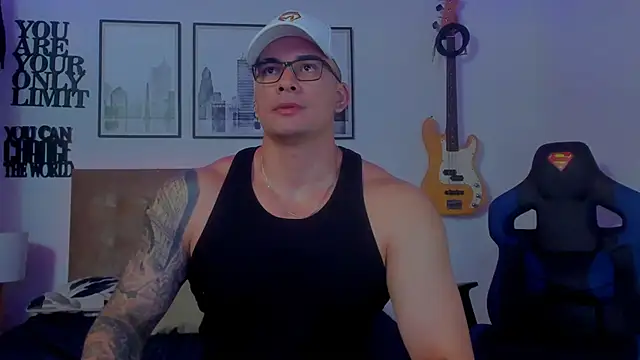 Snapshot of seancarreraa chatting on November 7, 2025, 7:03 pm seancarreraa online show from November 7, 2025, 7:03 pm