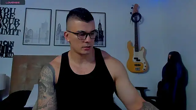 Snapshot of seancarreraa chatting on December 5, 2025, 2:31 am seancarreraa online show from December 5, 2025, 2:31 am