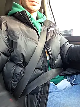 Zeefy online show from November 9, 2025, 7:50 am