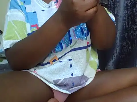 Snapshot of prettynina chatting on November 30, 2025, 9:41 pm prettynina online show from November 30, 2025, 9:41 pm